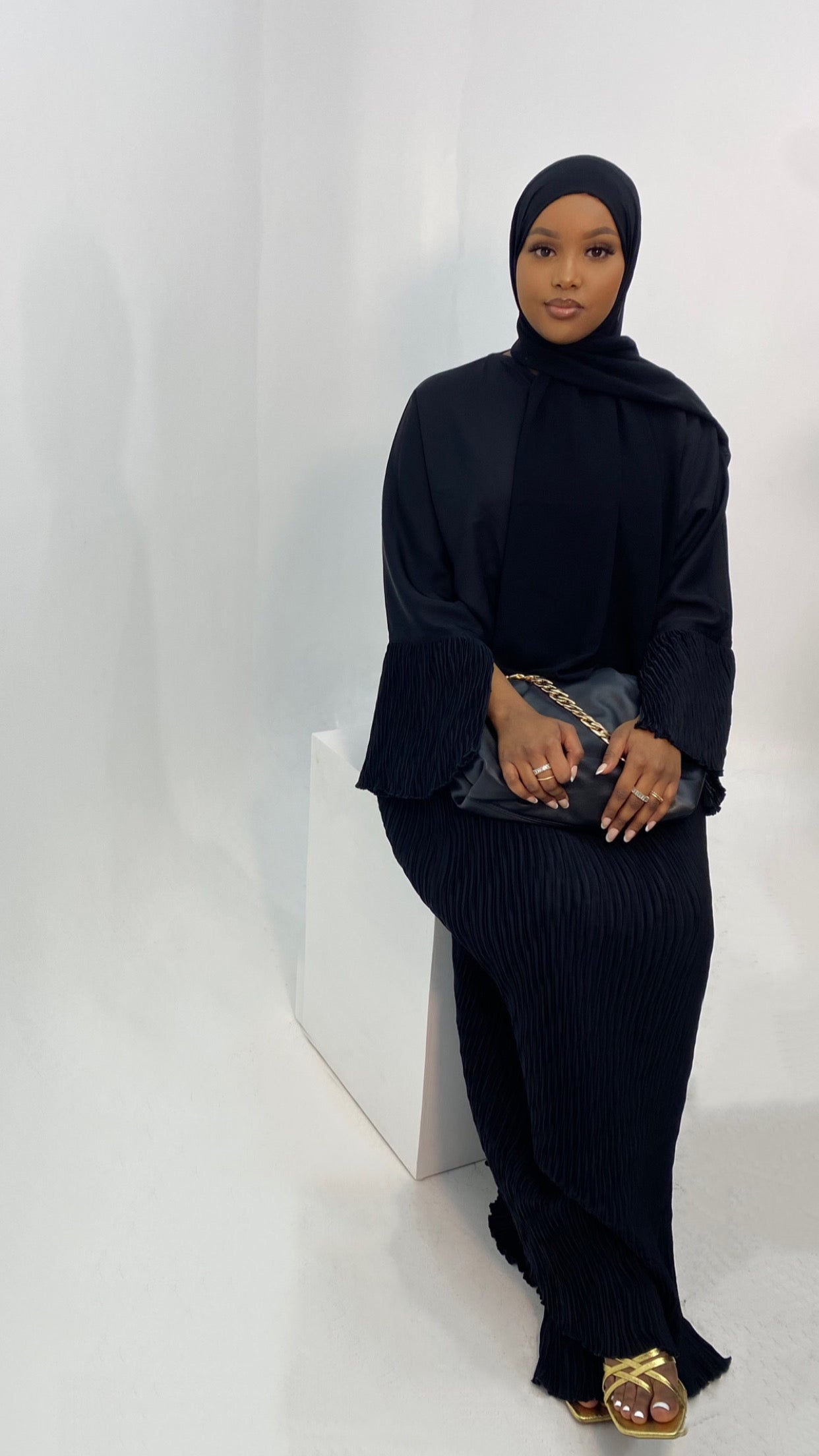 Jet Black Pearlescent Abaya